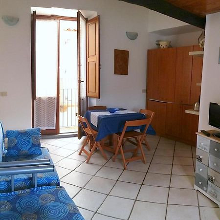 Casa Zu Peppino Apartment ลีปารี ภายนอก รูปภาพ