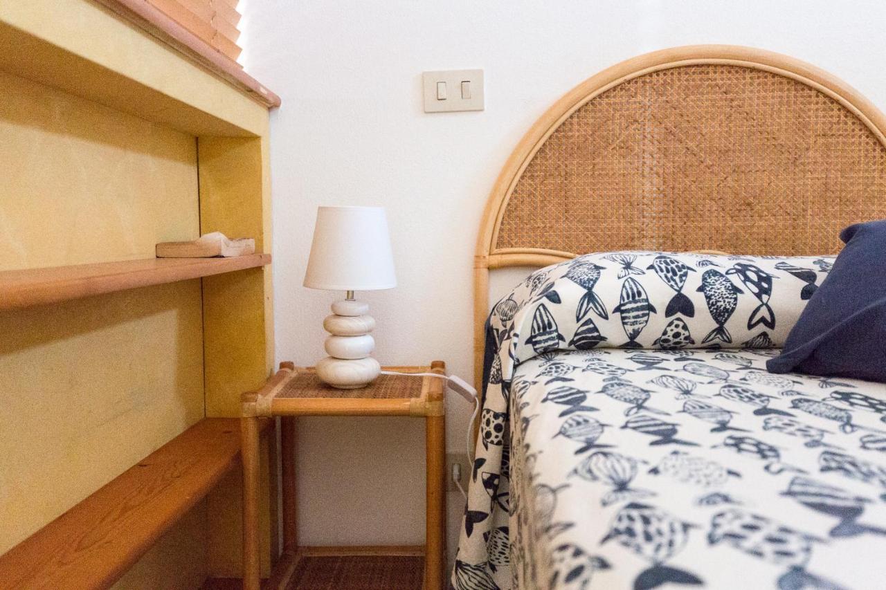 Casa Zu Peppino Apartment ลีปารี ภายนอก รูปภาพ