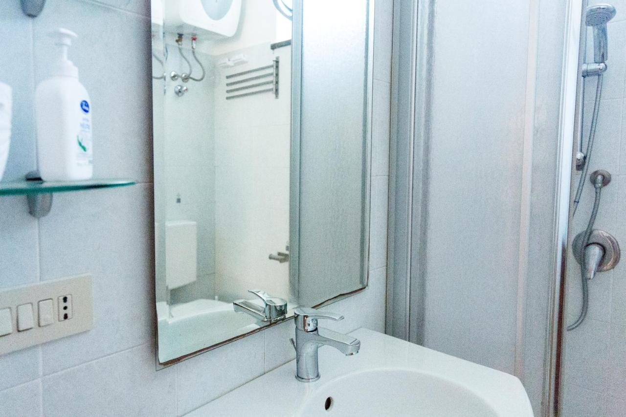 Casa Zu Peppino Apartment ลีปารี ภายนอก รูปภาพ