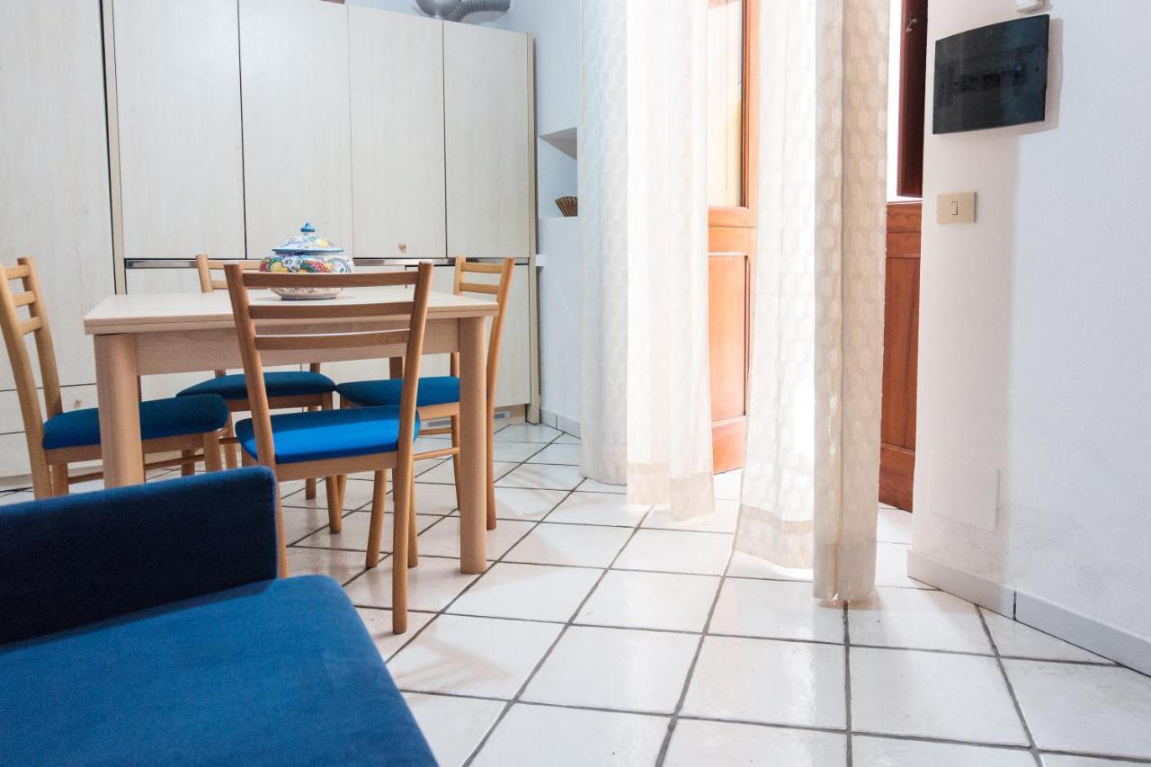 Casa Zu Peppino Apartment ลีปารี ภายนอก รูปภาพ