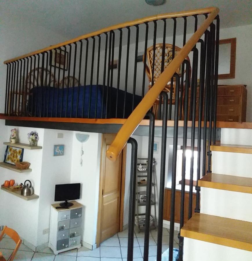 Casa Zu Peppino Apartment ลีปารี ภายนอก รูปภาพ